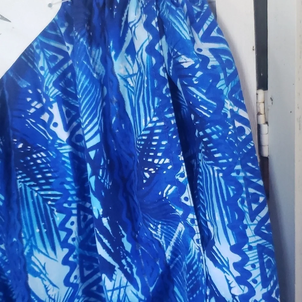 Speedo swimming blue trppical print men shorts with mesh lined size L